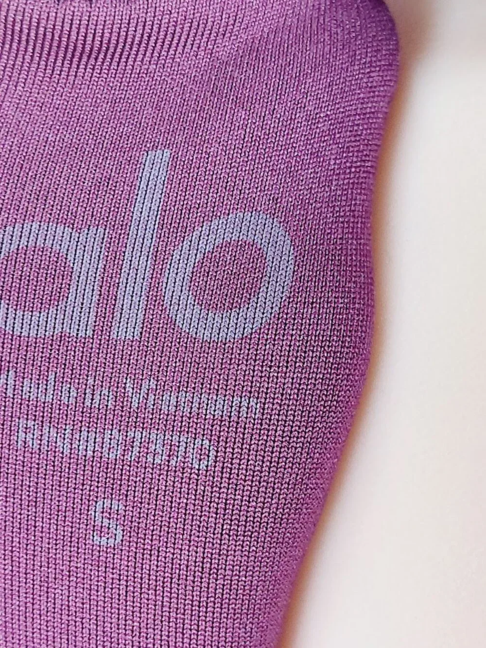 Alo Yoga Women's Purple Coral Colorblock Mesh Endear Workout Sports Bra Size S